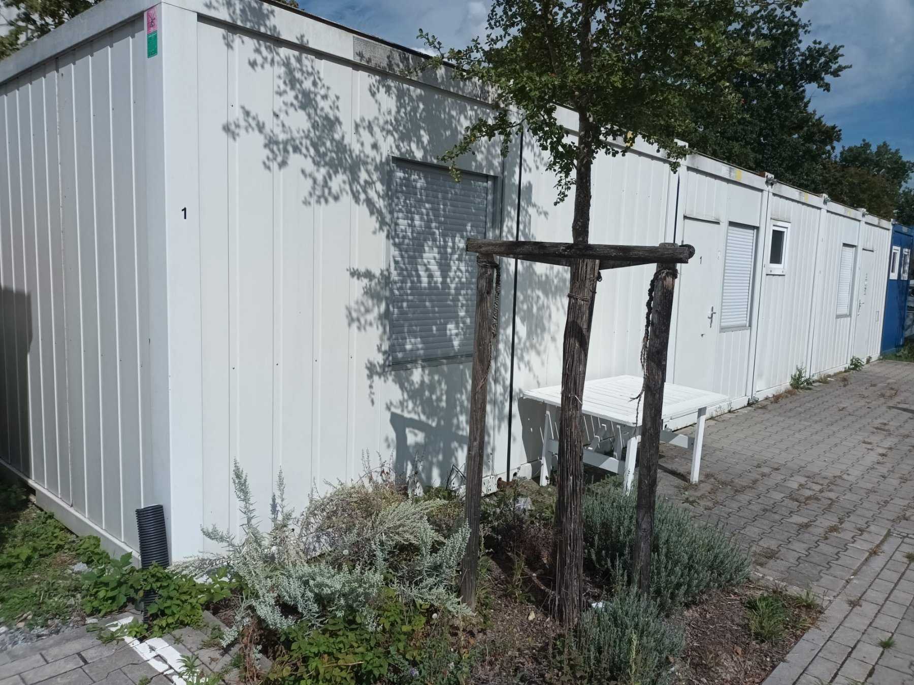 1 container system with sanitary container, Containex company, Vienna