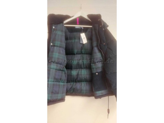 Ansicht aufs Innenfutter, geöffnete Jacke