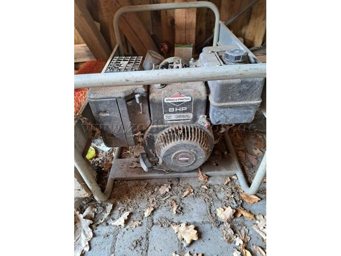 Ansicht des Motors von der Seite