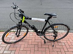 Seitenansicht links, weißer Zettel am Holm gehört nicht zum Rad!