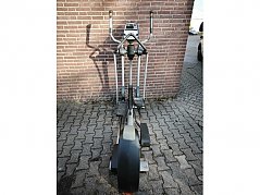 Frontansicht E 825