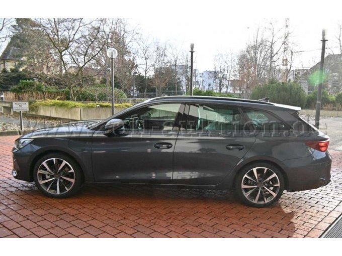 Außenansicht Seite rechts