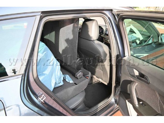 Innenansicht hinten rechts