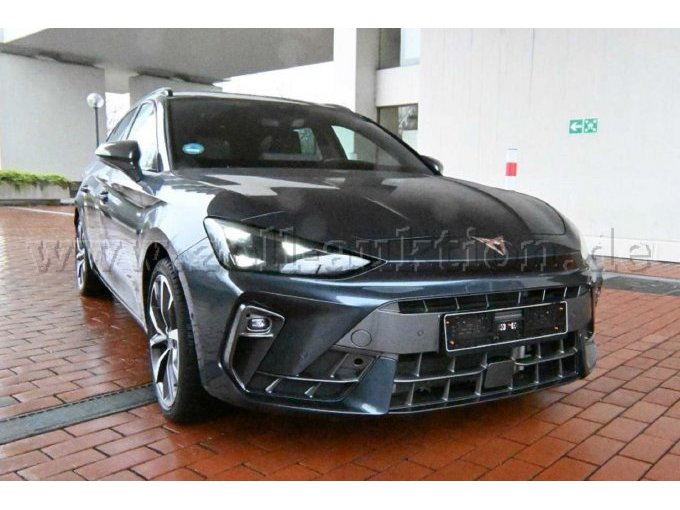 Außenansicht vorne rechts