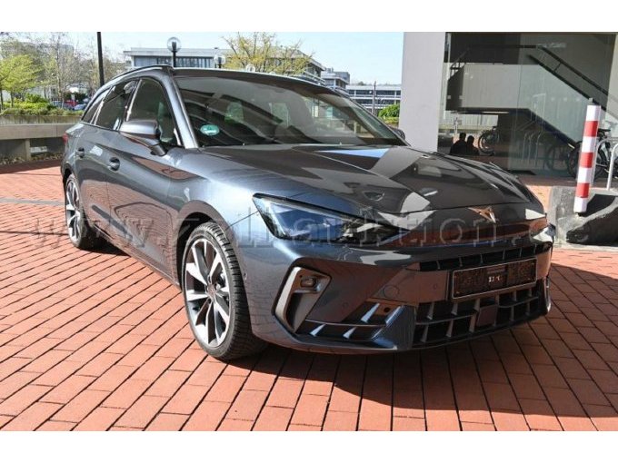 Außenansicht vorne rechts