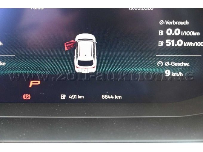 Ansicht Multifunktionsanzeige mit Kilometerstand