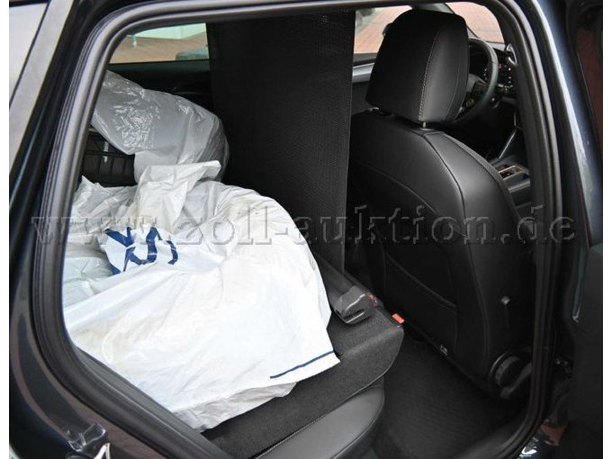 Innenansicht hinten rechts