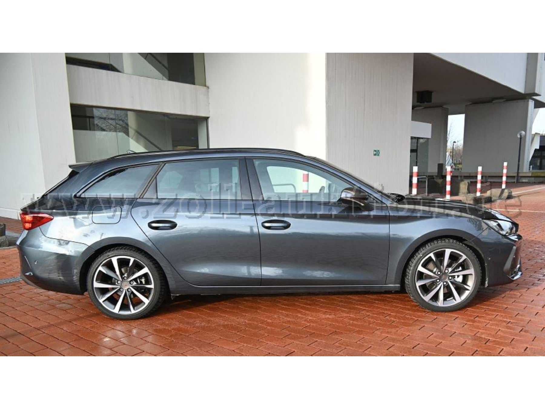 Außenansicht Seite rechts