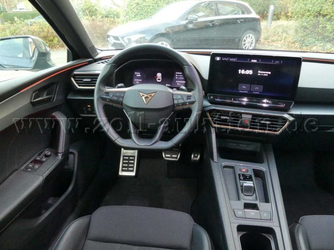 Innenansicht Instrumententafel