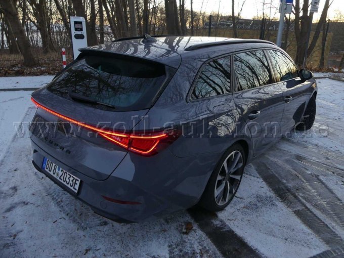 Gesamtansicht hinten rechts