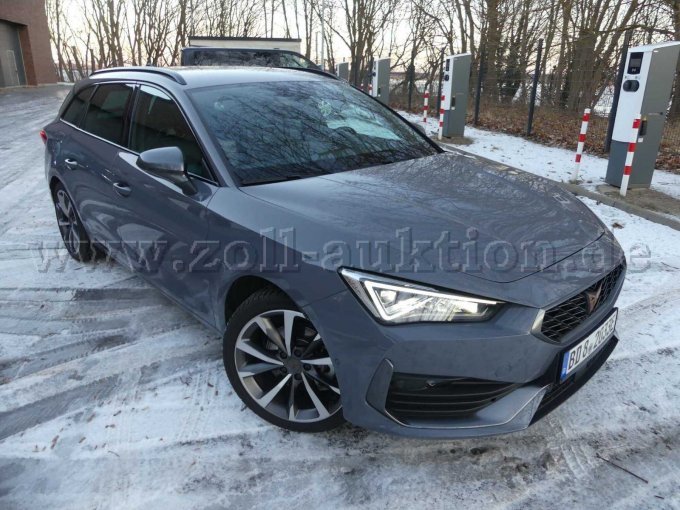 Gesamtansicht vorn rechts