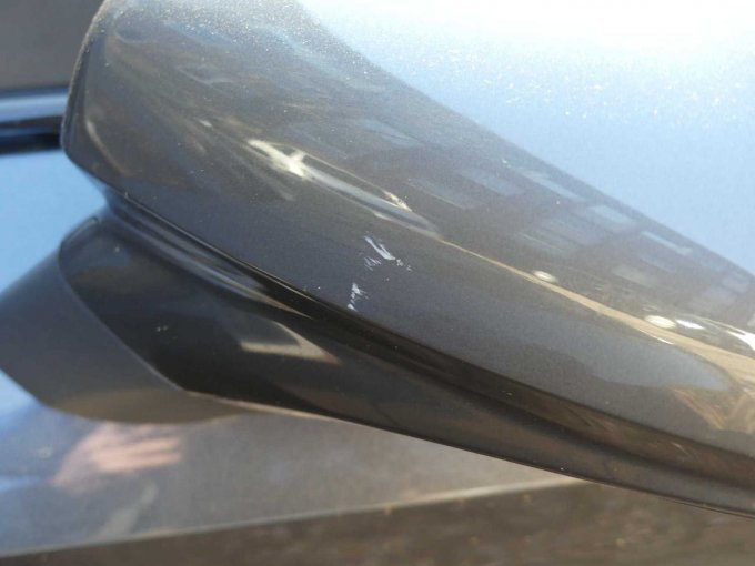 Beispiel Kratzer Spiegelkappen