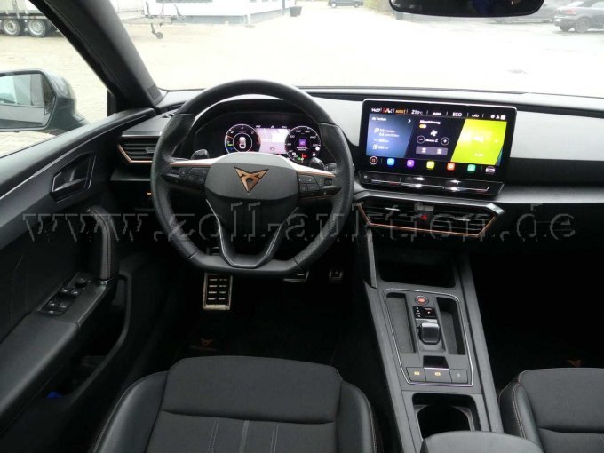 Innenansicht Instrumententafel