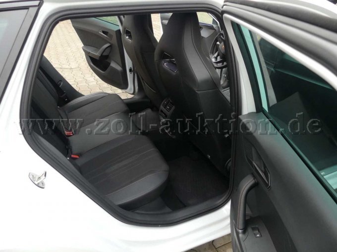 Innenansicht hinten rechts