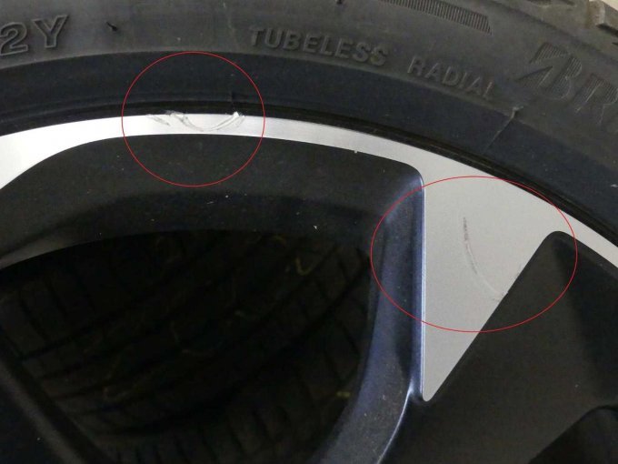 Beispiel Kratzer und Beschädigungen Felgen