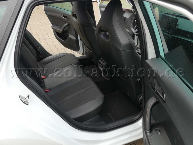 Innenansicht hinten rechts