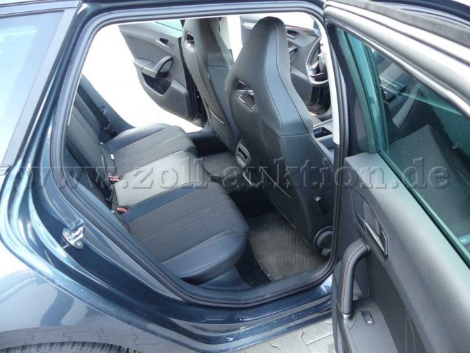 Innenansicht hinten rechts