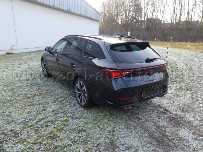 Heckansicht Hintertür links