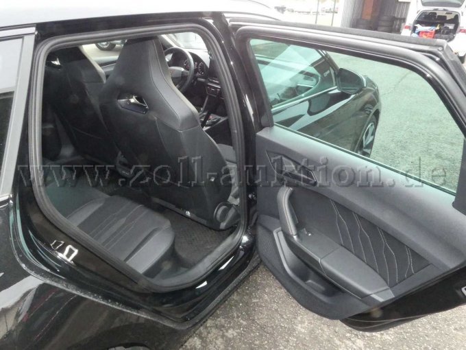 Einstieg hinten rechts