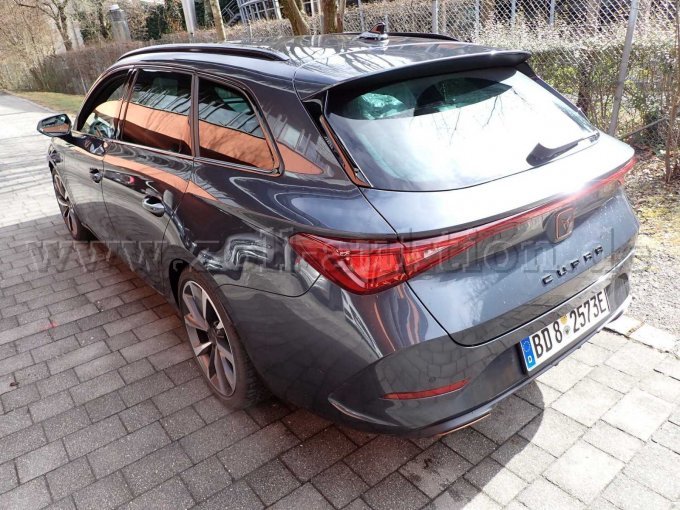 Heckansicht hinten links