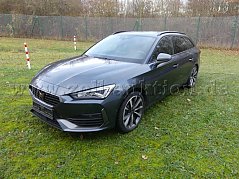 Frontansicht vorn links