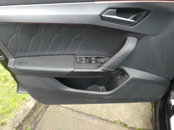 Verschmutzung Vordertür links