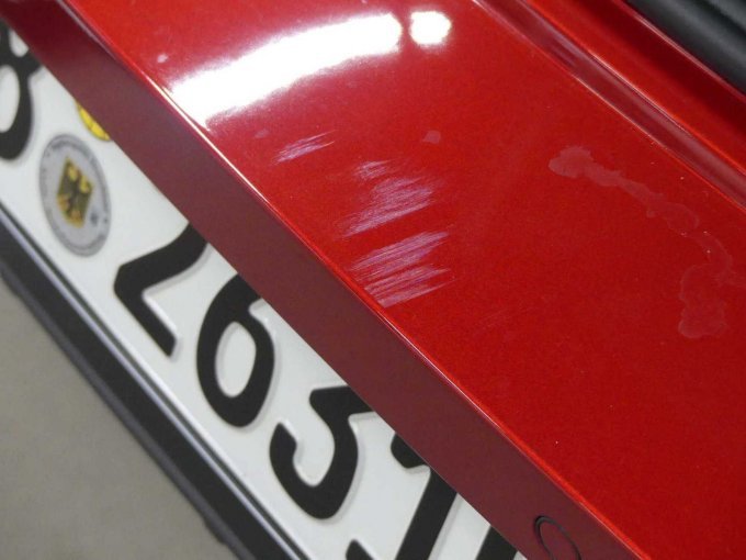 Lackkratzer Stoßfänger hinten