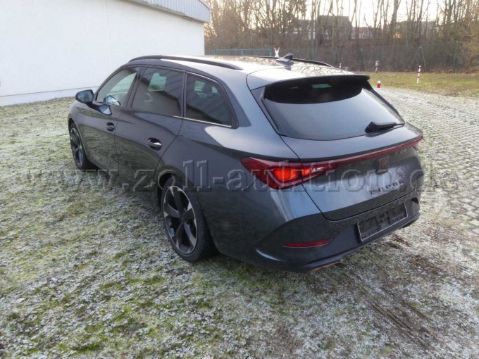 Heckansicht hinten links