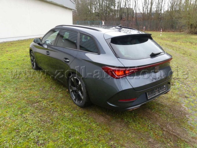 Heckansicht hinten links