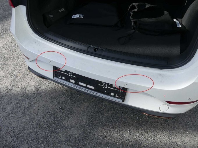 Heckverkleidung mitte