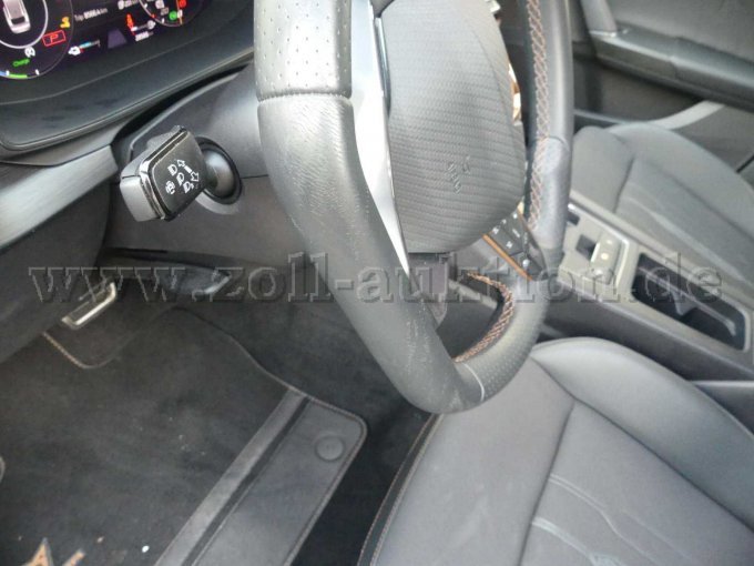 Beschädigungen Lenkrad