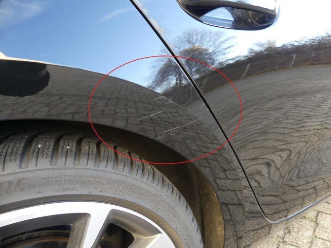 Beispiel-Schaden Seitenteil rechts