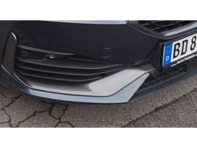 Schaden Frontstoßfänger