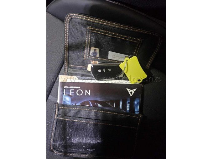 Bordliteratur und Schlüssel