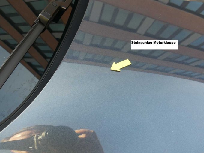 Steinschlag Motorklappe