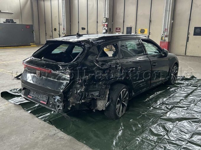 Heckansicht hinten rechts