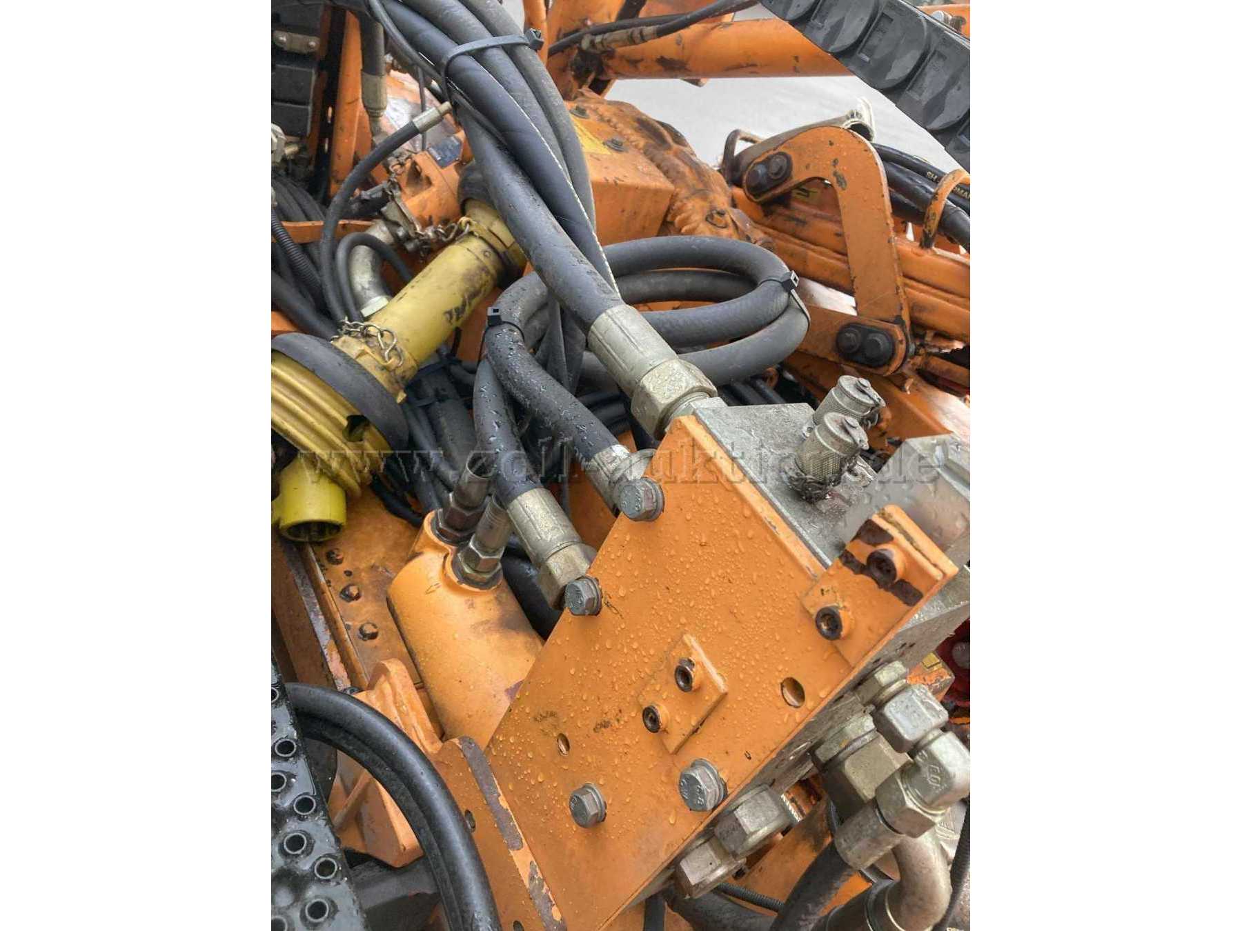 Hydraulischer Steuerblock