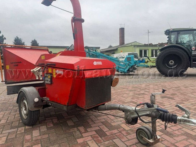 Ansicht Kupplung und Holzhackerfront