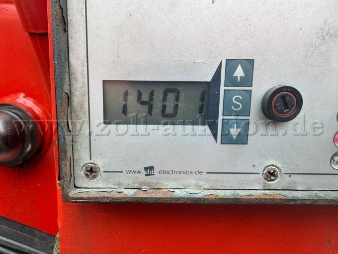 Displayanzeige mit geleisteten Arbeitsstunden