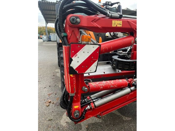 Wandtafel beschädigt