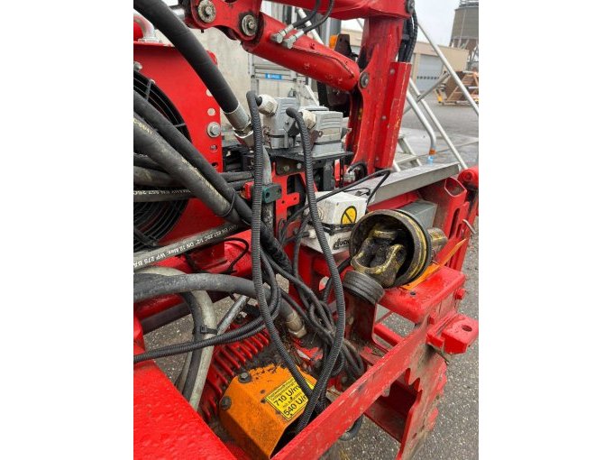 Anschlüsse anbauseitig