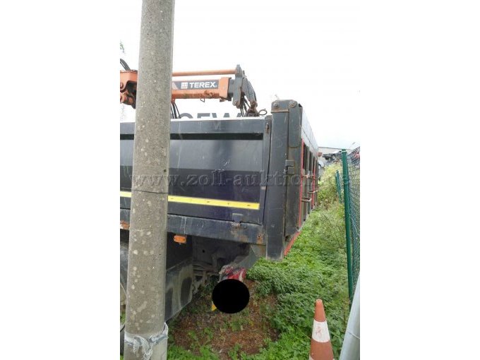 1 DAF LF 55.250 Pritsche m. Ladekran *Rechtslenker* / Unfall- & Bastlerfahrzeug – foto 3 – kavel bij Zoll-Auktion, Wandlitz