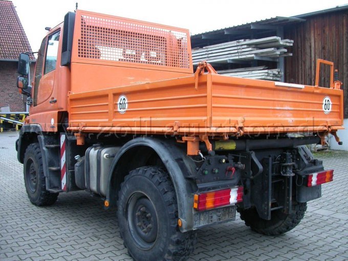 Rückseite und rechts