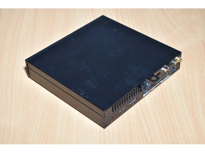 DELL OptiPlex 3050 MFF MFXX8
Ansicht von hinten