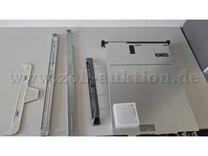 DELL Poweredge R420 - Sicht von Oben mit Zubehör