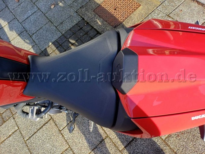Ducati Monster rot - Sattel von oben
