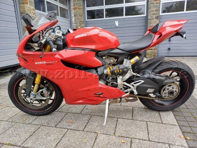 Ducati 1199 Pinagale - linke Seite