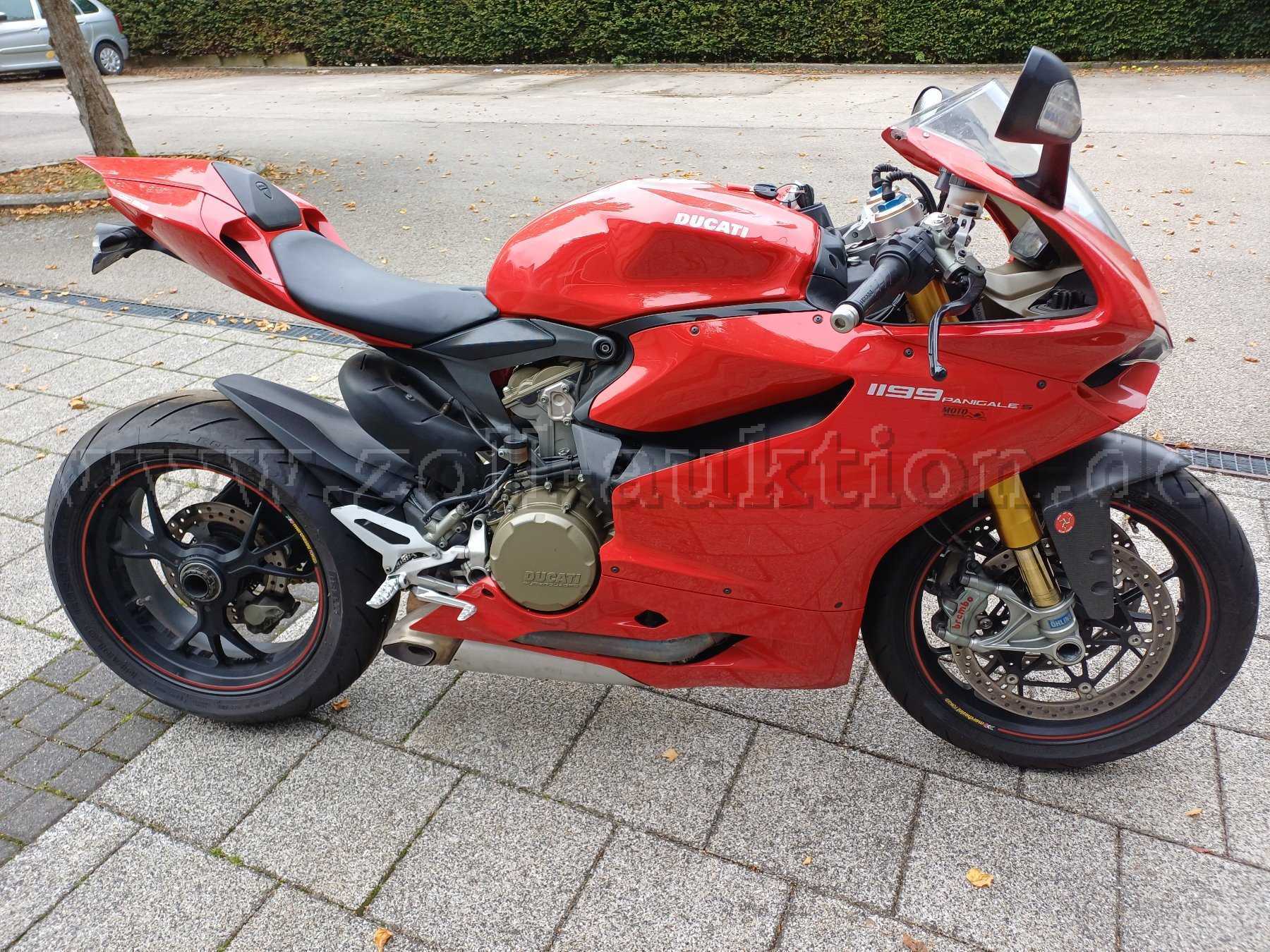 Ducati 1199 Pinagale - rechte Seite
