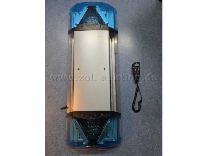 Gesamtansicht: Blaulichtbalken RTGK 7 und Handbedienteil HA400. Gesamtansicht: Blaulichtbalken RTGK 7 und Handbedienteil HA400.