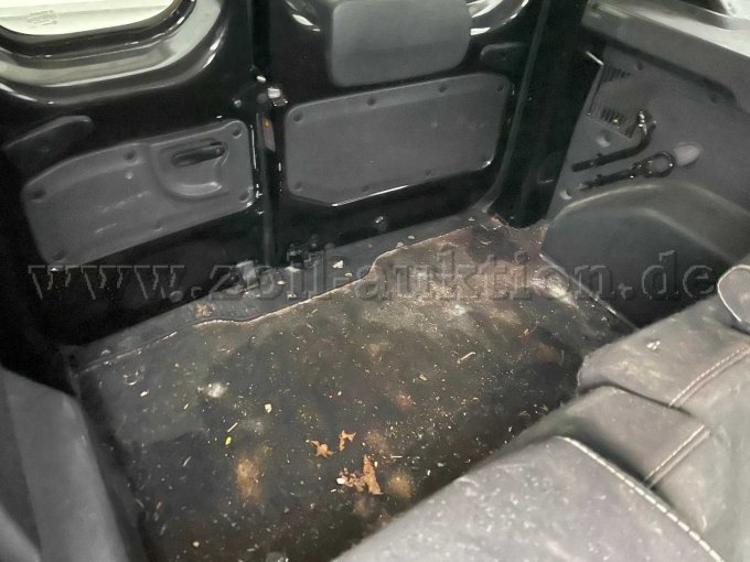 Verschmutzung Interieur 4